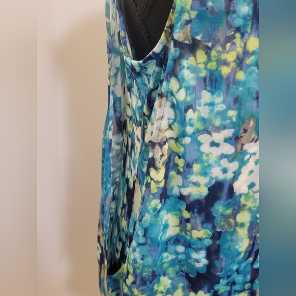 Women's turquoise print dressy tank - Picture 5 of 5